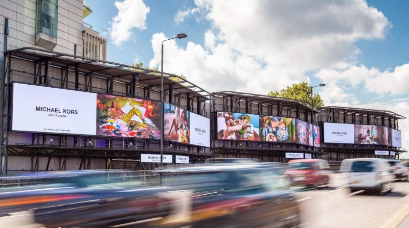 伦敦市中心主干道Cromination大屏