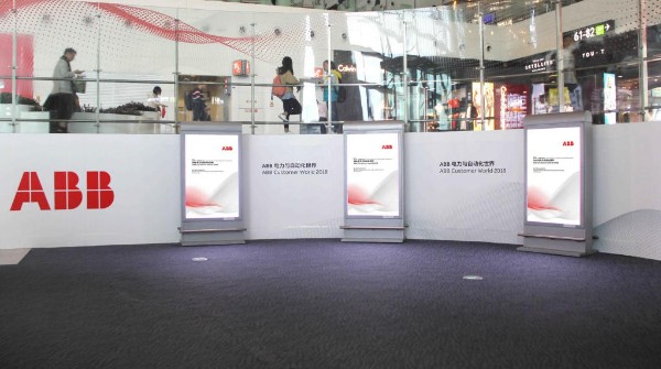 厦门高崎国际机场T4一层国内到达指廊贴纸