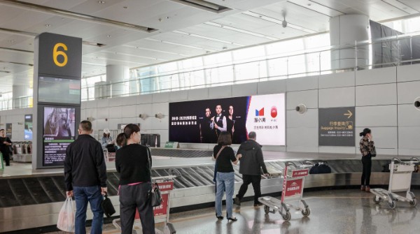 广州白云国际机场T1到达行李转盘灯箱套装