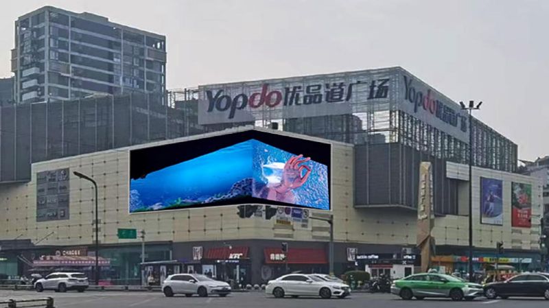 成都城西优品道广场LED