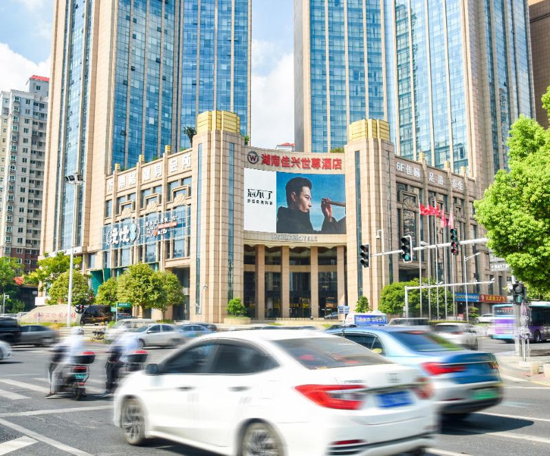 长沙湖南佳兴世尊酒店LED大屏