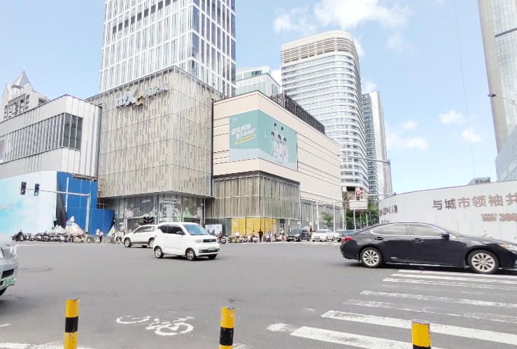 海口国贸万象城1号门裸眼3D