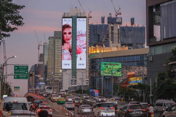 Twin Tube + Large Screen, Bangkok, Thailand