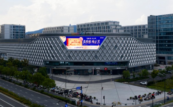 杭州吾悦广场LED