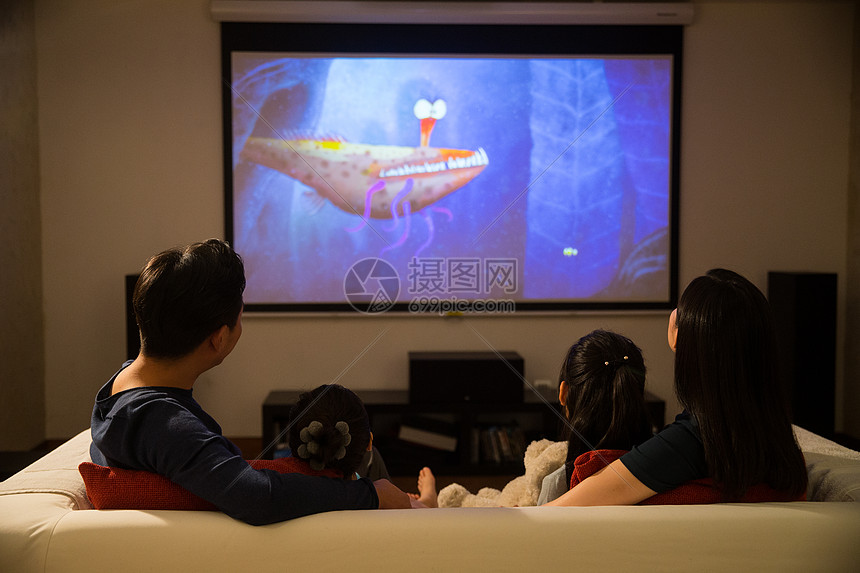 央视广告创意制作与播出审核全攻略：如何让15秒换来千万级回报