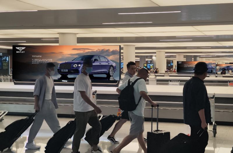 成都天府机场T2行李提取大厅LED