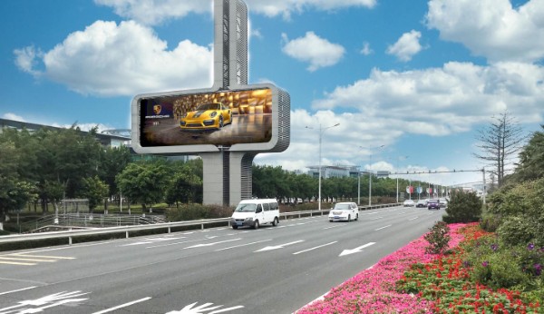 广州白云国际机场高速路-机场段出机场路旁灯箱