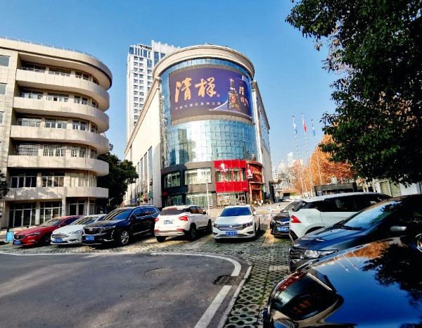 Wuhan Tiandi 161 Hospital Shangdonghui Plaza LED