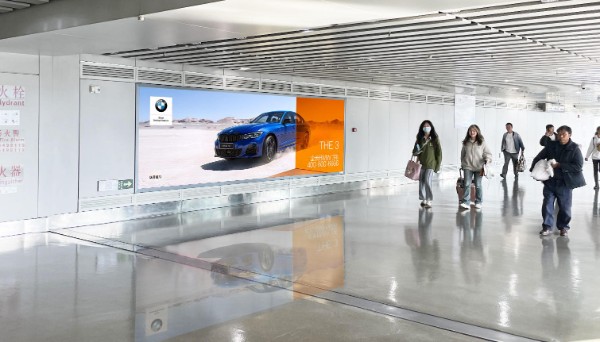 贵阳龙洞堡国际机场T2国内到达夹层灯箱