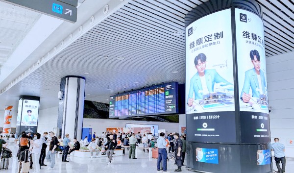 广州白云国际机场T2国内行李厅出口包柱灯箱
