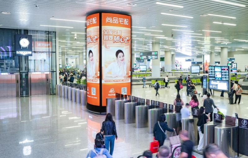 白云国际机场T2国内到达行李入口包柱灯箱