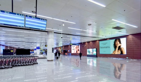 沈阳桃仙国际机场T3国际到达行李厅灯箱套装