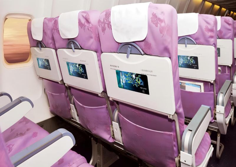 厦门航空飞机客舱内座椅桌板