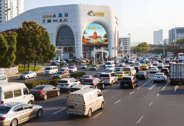 南京双龙大道21世纪太阳城LED