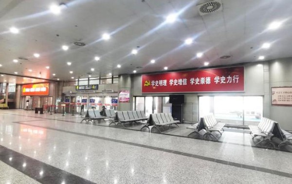 Lightbox above the international exit on the first floor of Taiyuan Wusu Airport T2